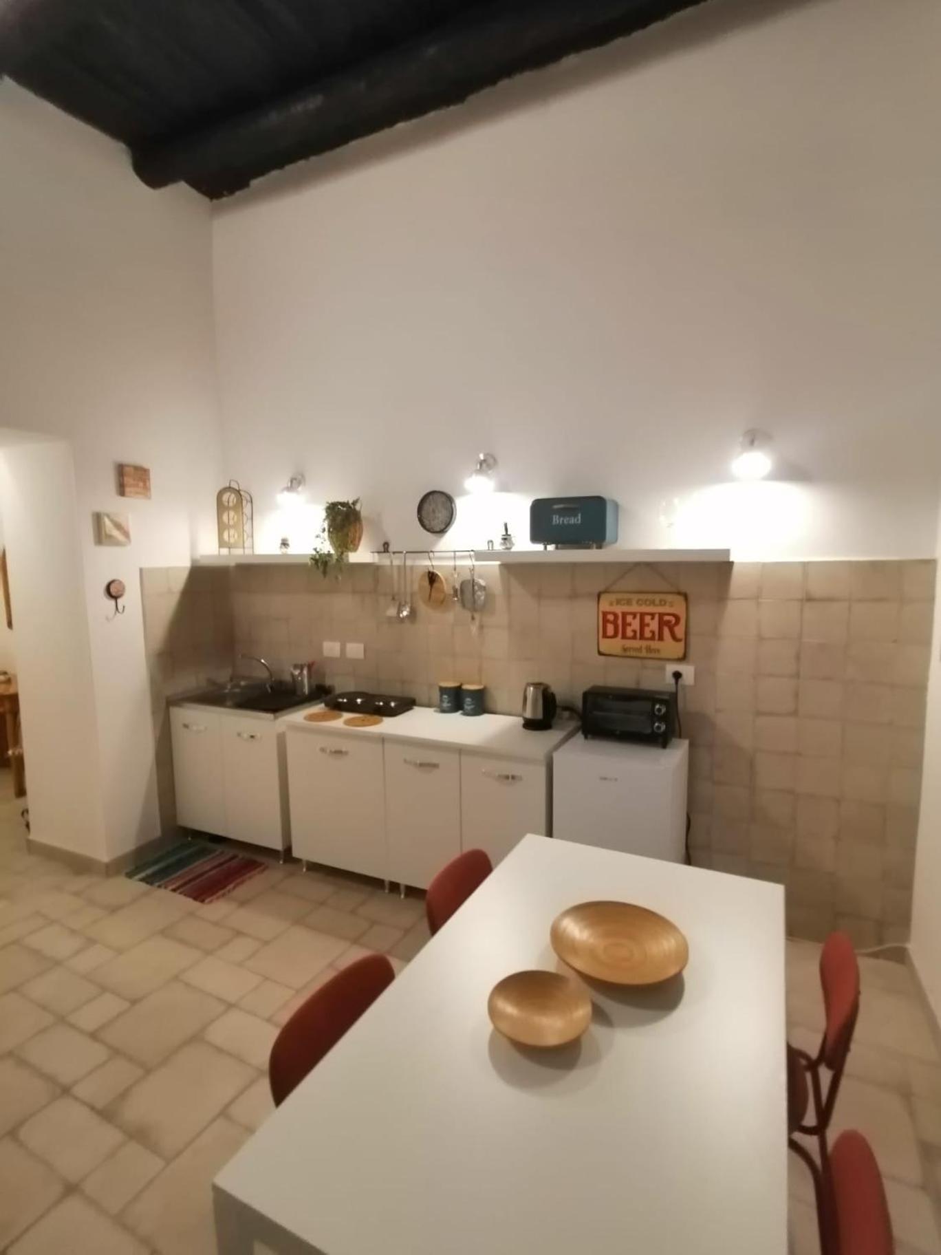 ナポリIl Vicoletto Sul Castelloアパートメント エクステリア 写真